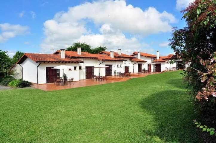 Familiar Cercano A Playa De Rodiles 7 Appartement El Olivar (Asturias)